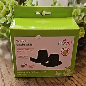 Walker glide skis NWT